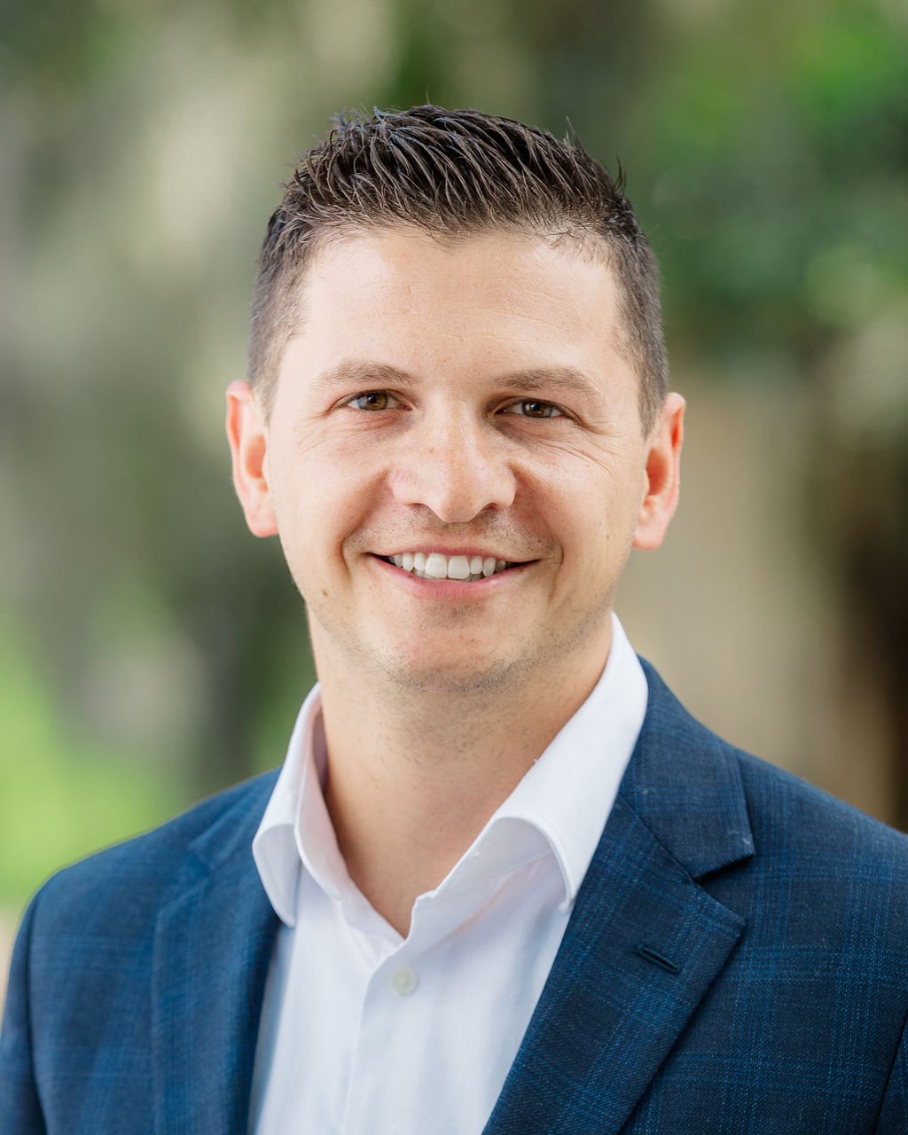 HEADSHOTS Chris Lo Verde